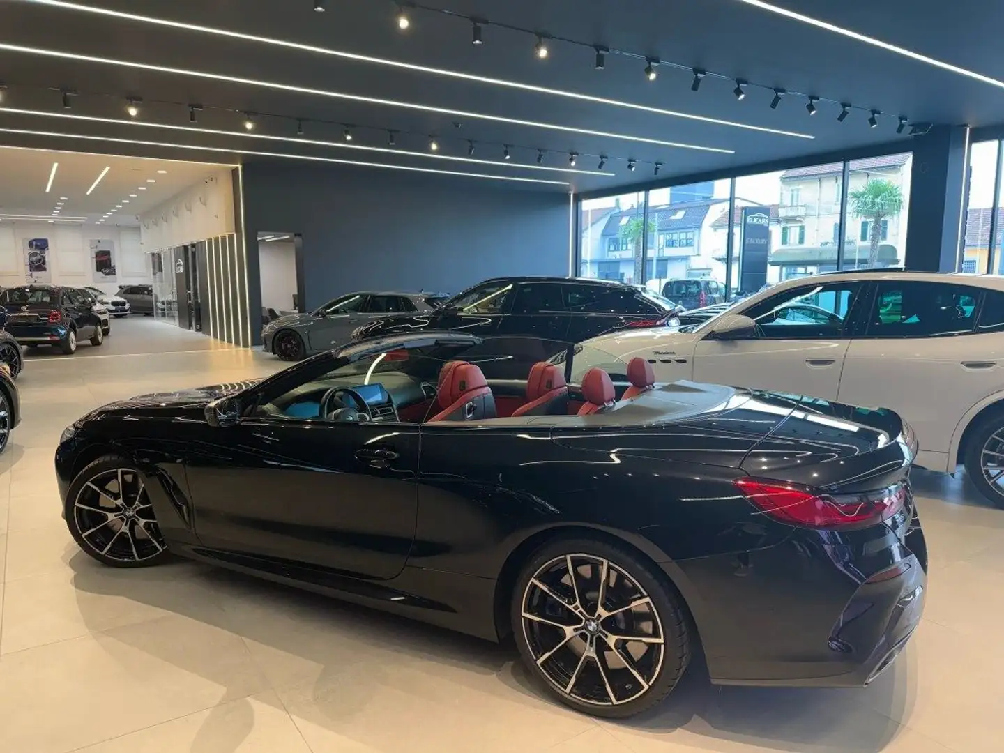 BMW M850 i xDrive Cabrio Nero - 2
