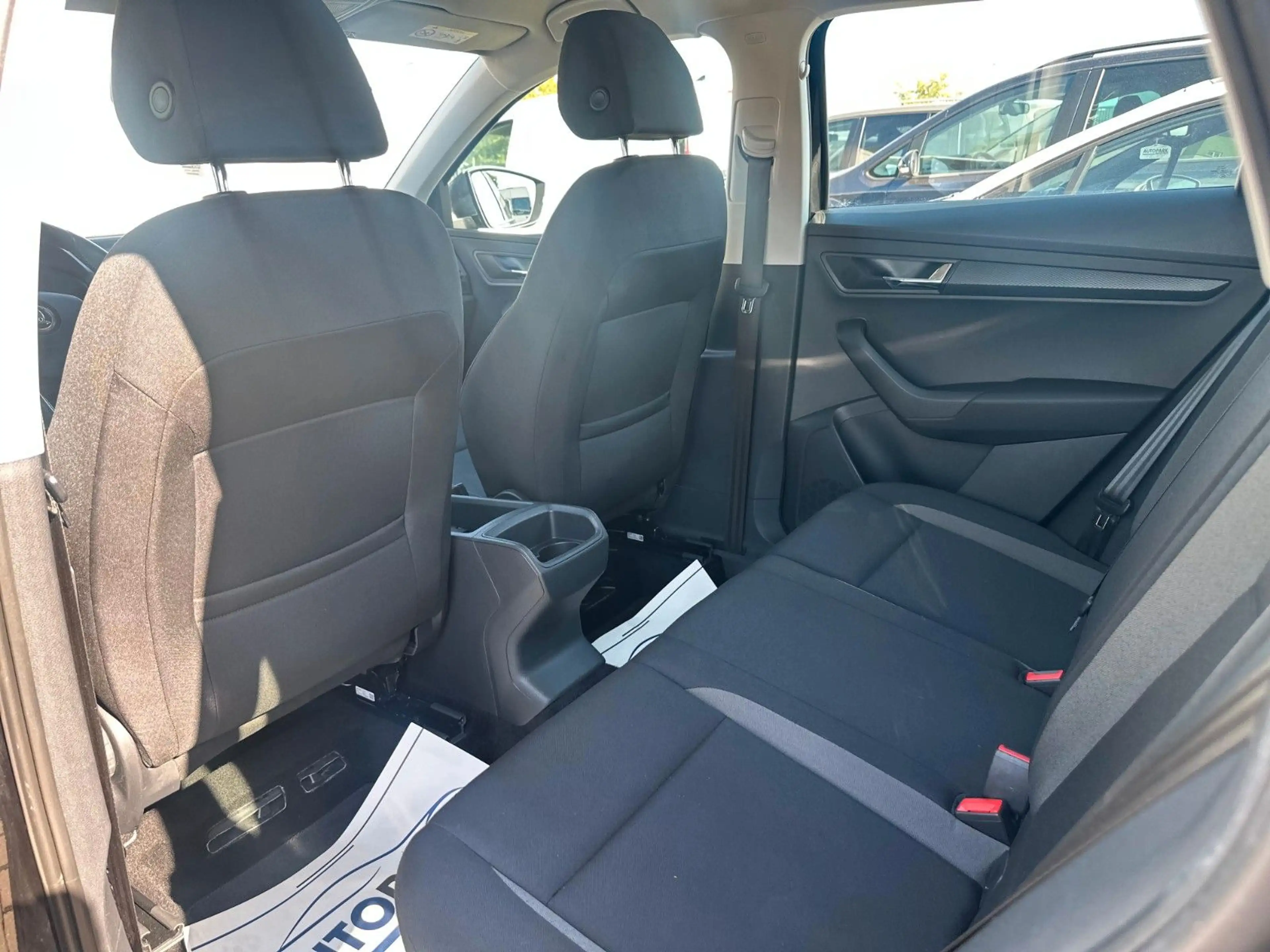 Skoda Karoq Active SHZ/PDC/TEMPO/BLUETOOTH — photo 13