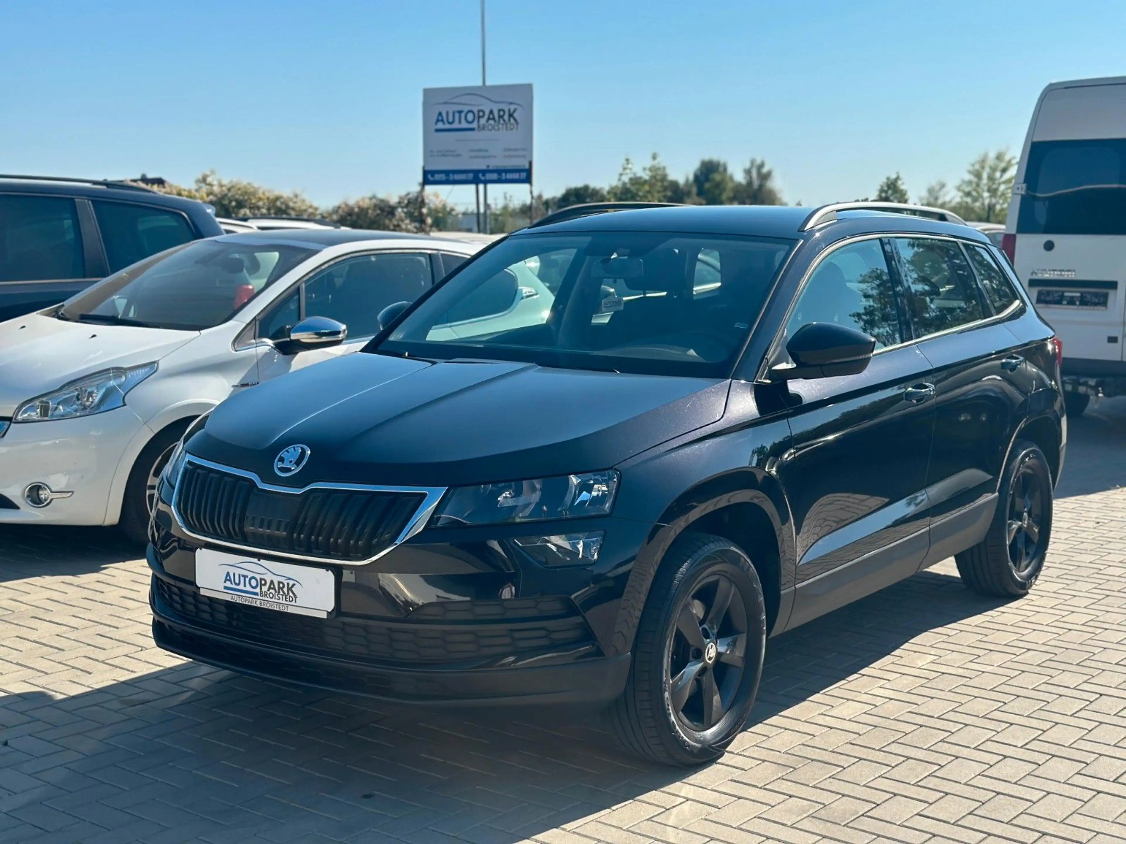 Skoda Karoq Active SHZ/PDC/TEMPO/BLUETOOTH