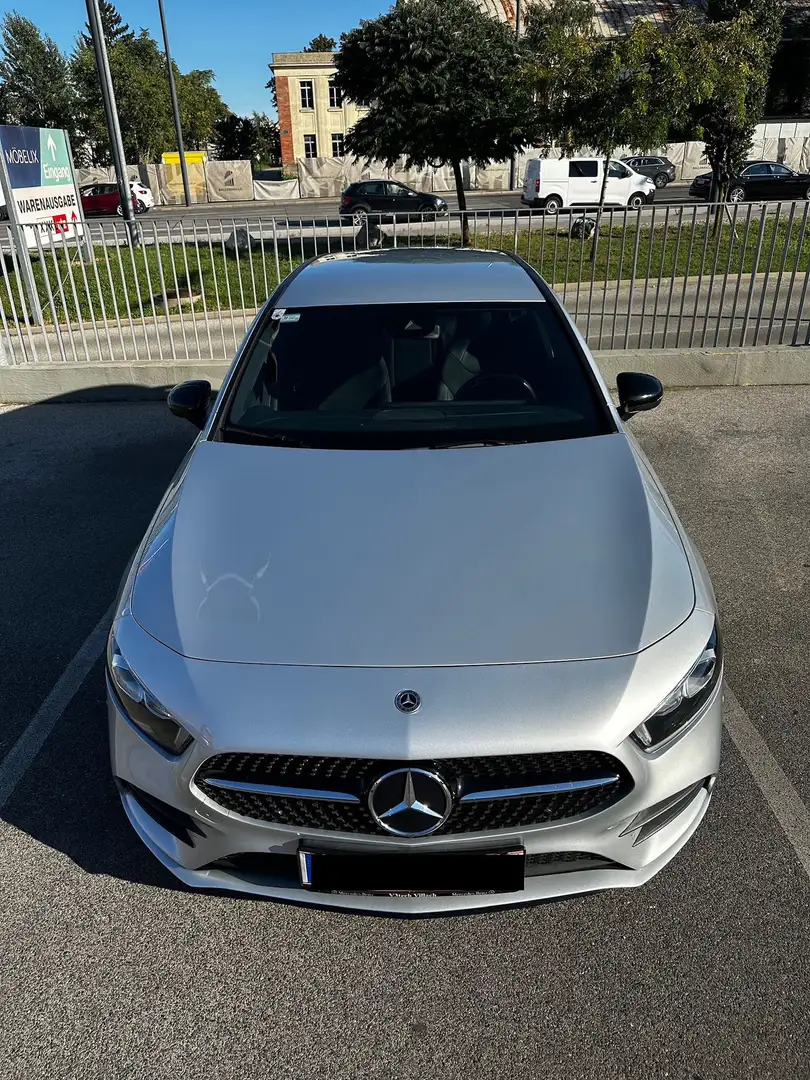 Mercedes-Benz A 200 A 200 d Aut. Silber - 2