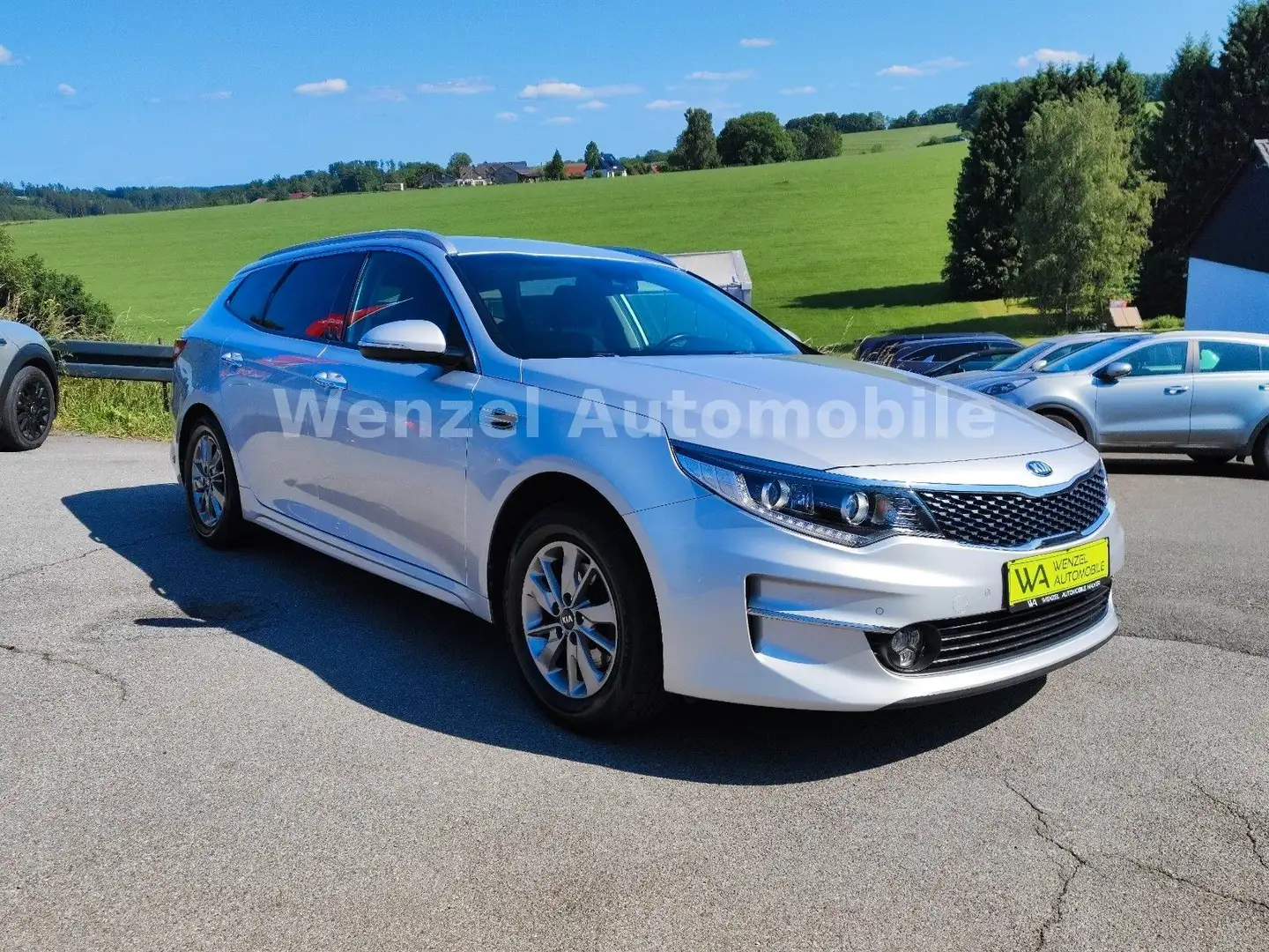 Kia Optima Kombi Vision 2.0 *AHK*SH*SPURHALTE* Silber - 1