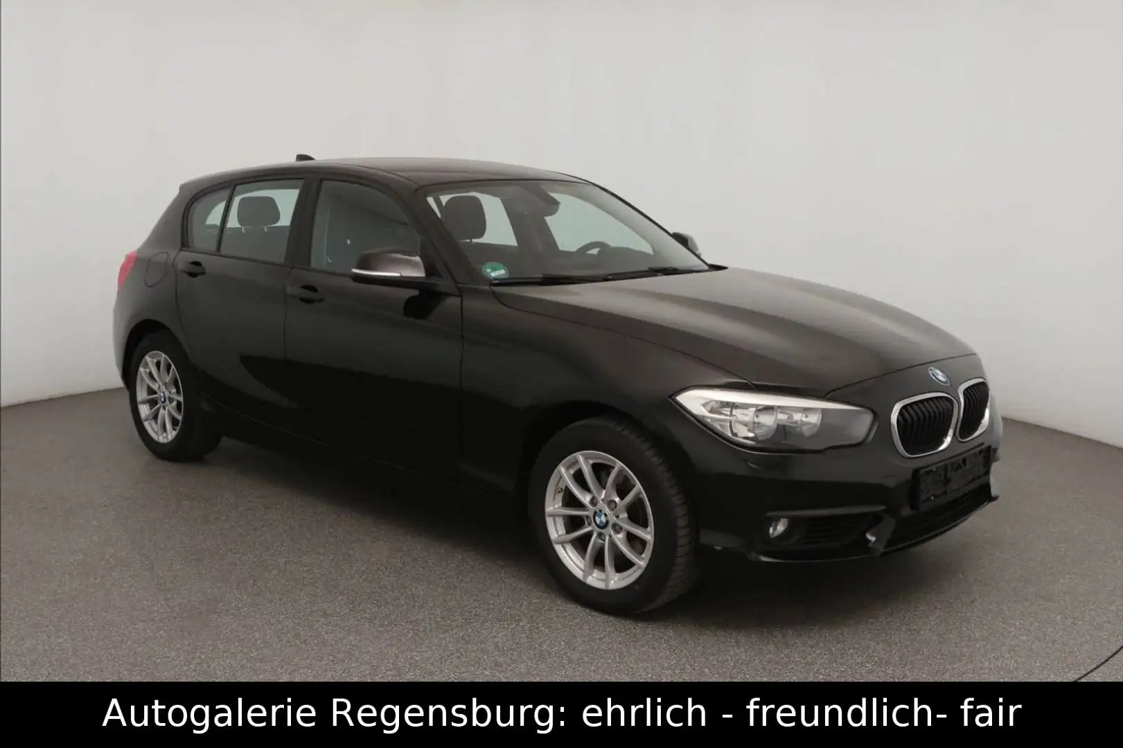 BMW 120 i 5-trg. Advantage *NAVI*SITZHZ*TEMPOMAT*PDC* Schwarz - 1