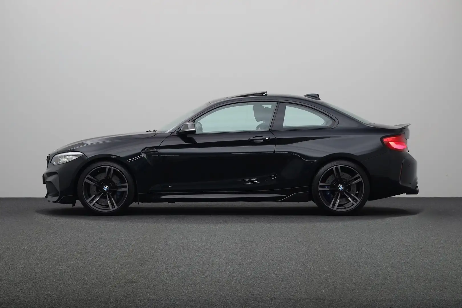 BMW M2 2-serie Coupé DCT | M Performance uitlaatsysteem | Schwarz - 2