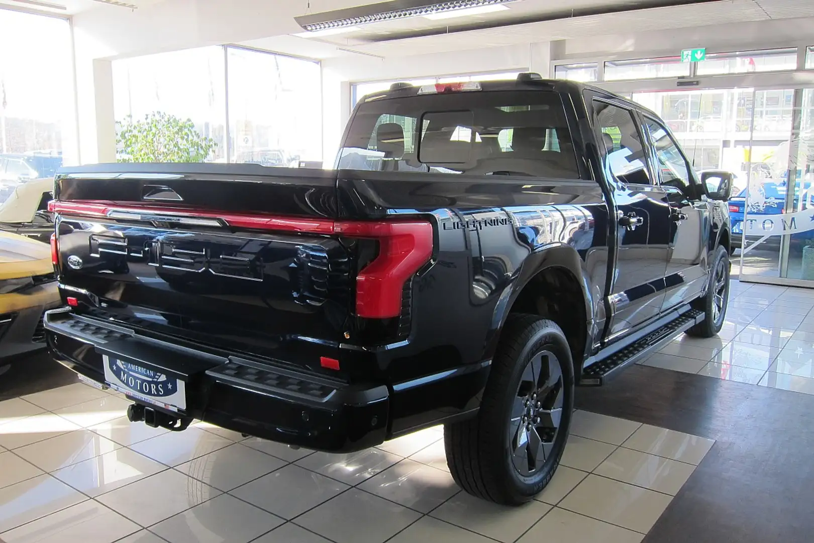 Ford F 150 F-150 Lightning Lariat Elektro 4x4 SOFORT Blau - 2