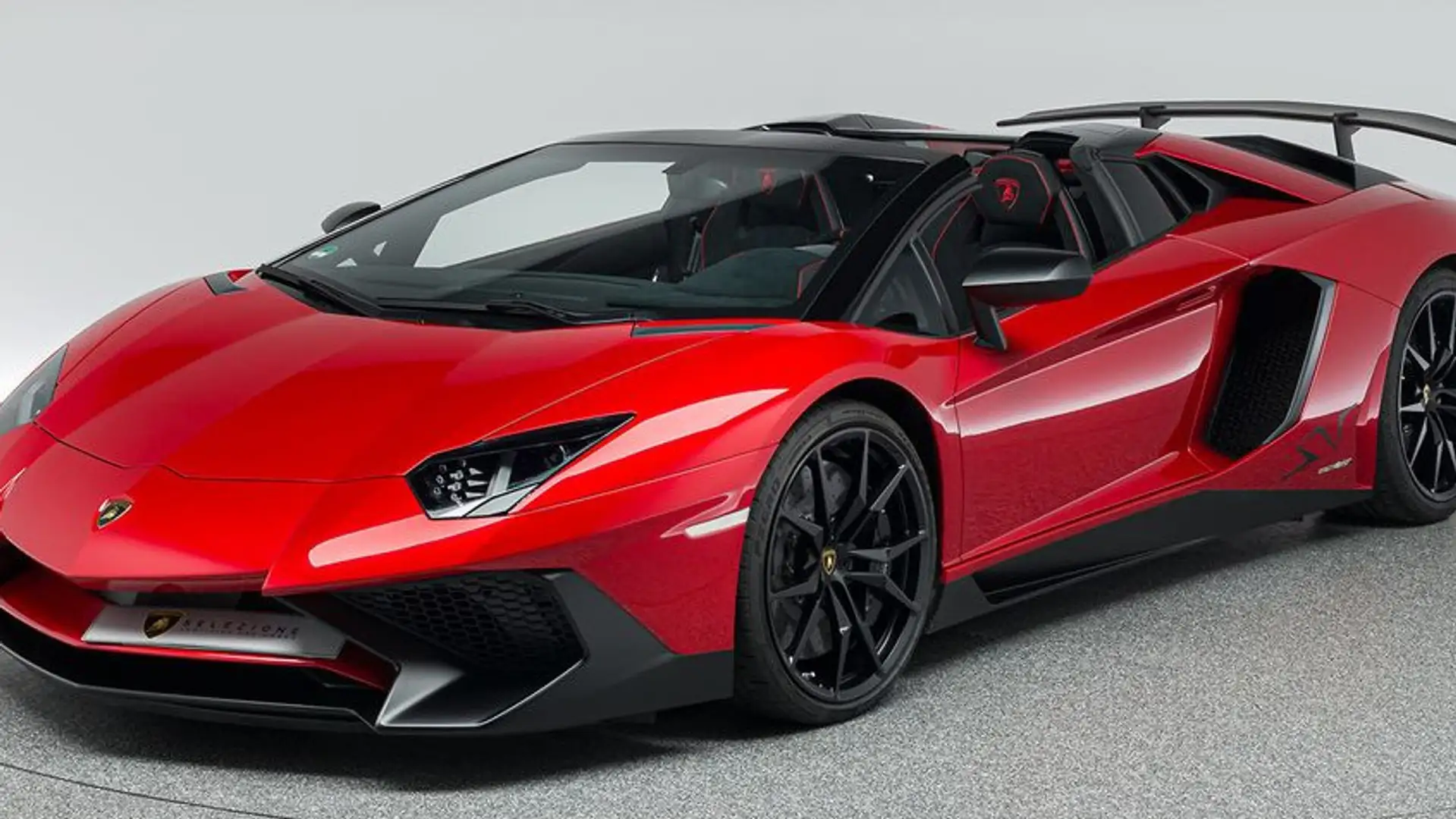 Lamborghini Aventador SuperVeloce LP 750-4 Roadster Roşu - 1