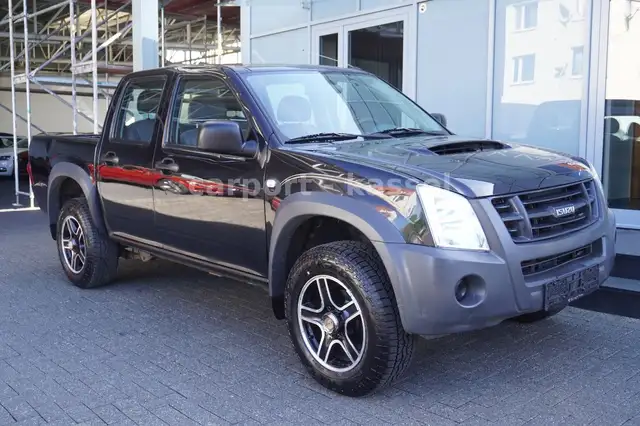Isuzu D-Max Double Cab 4WD Klima/AHK/TÜV 06.2027