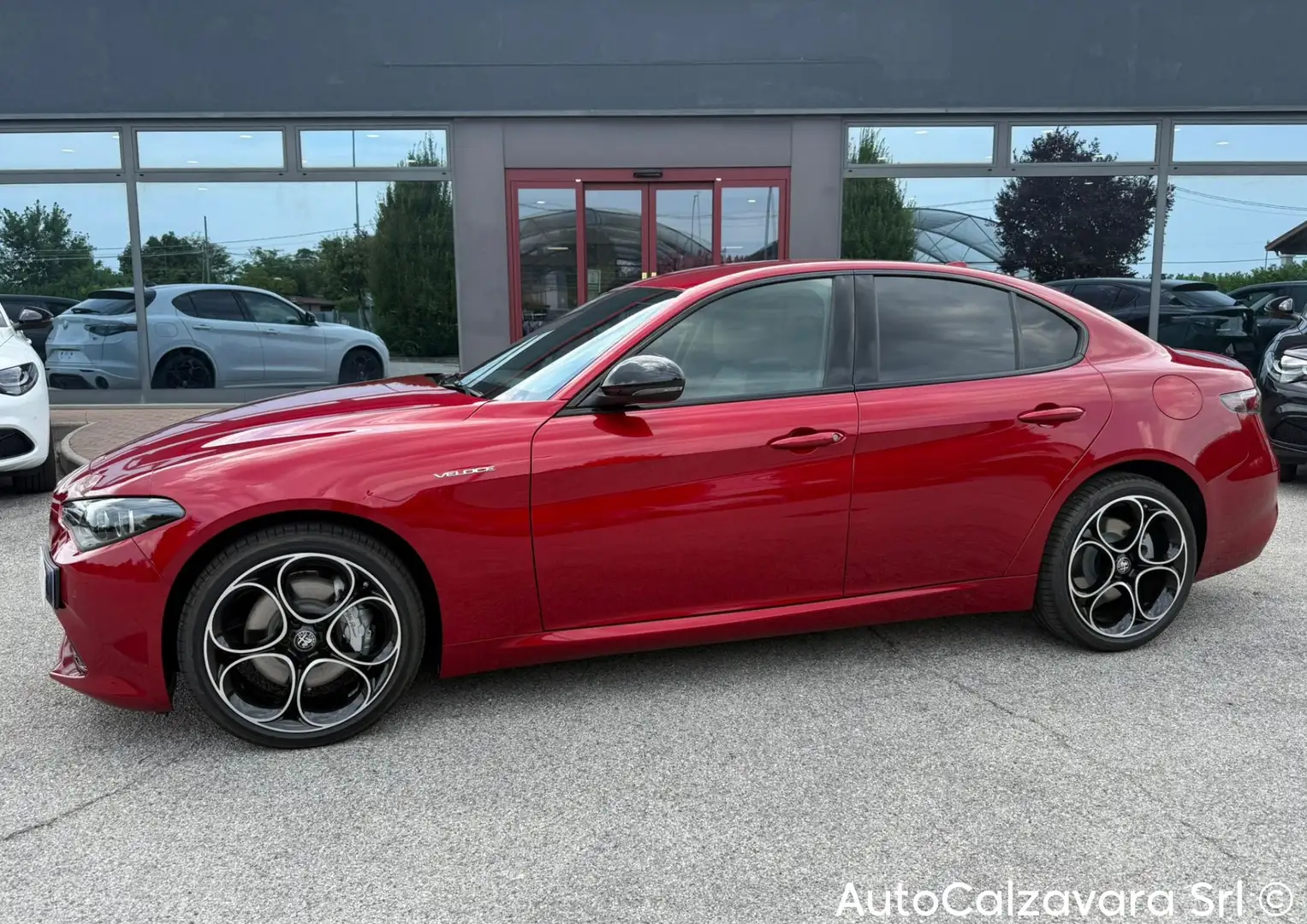 Alfa Romeo Giulia 2.2 Turbodiesel 210 CV AT8 AWD Q4 Veloce / HA355BG Rosso - 2