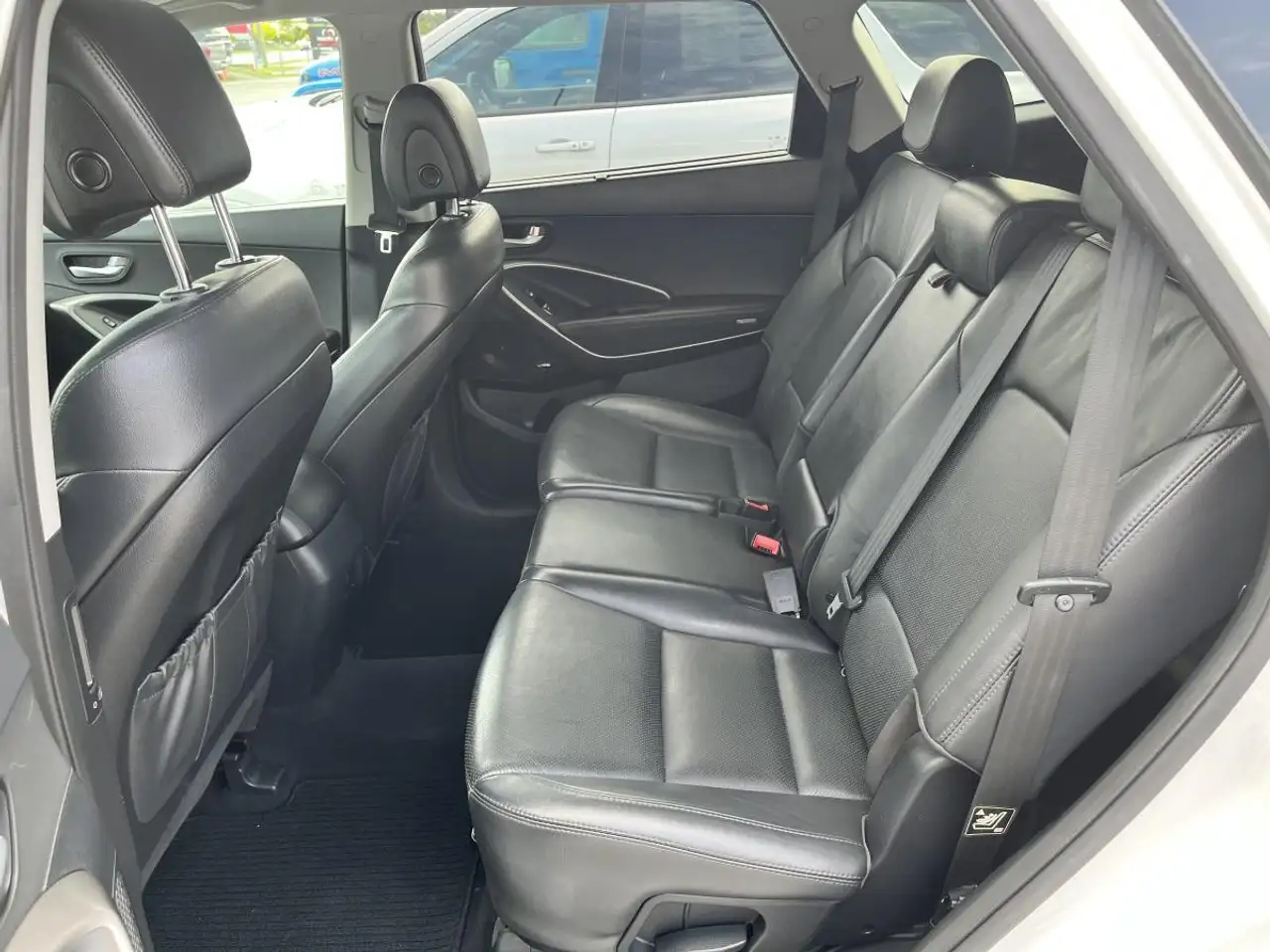 Hyundai SANTA FE снимка Hyundai SANTA FE
