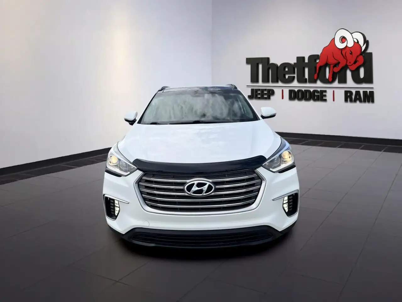 Hyundai SANTA FE снимка Hyundai SANTA FE