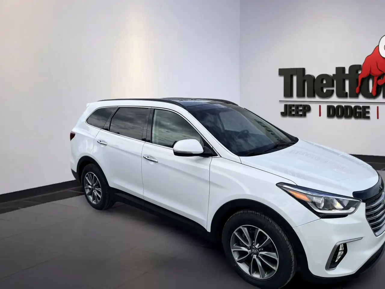 Hyundai SANTA FE снимка Hyundai SANTA FE