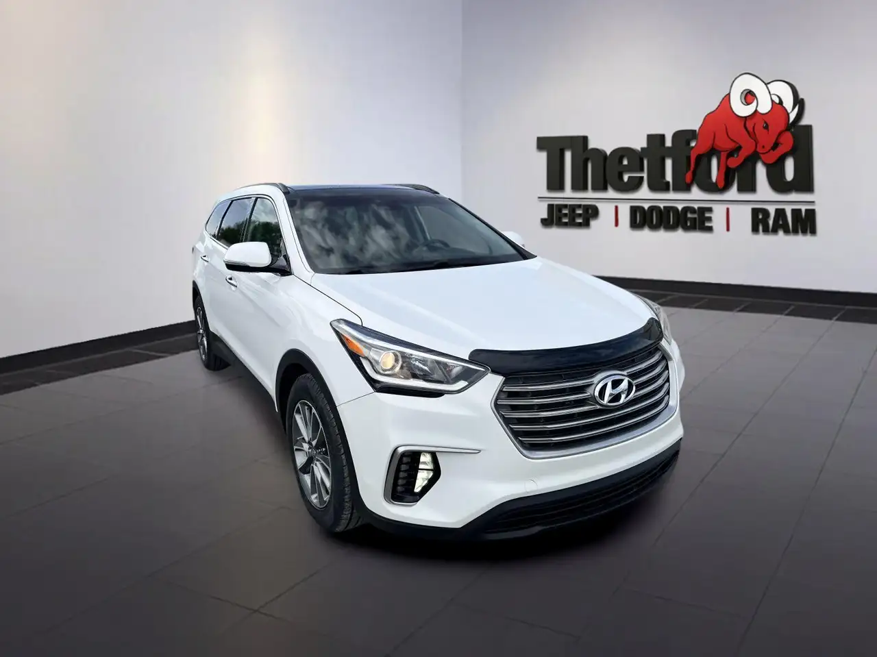 Hyundai SANTA FE снимка Hyundai SANTA FE