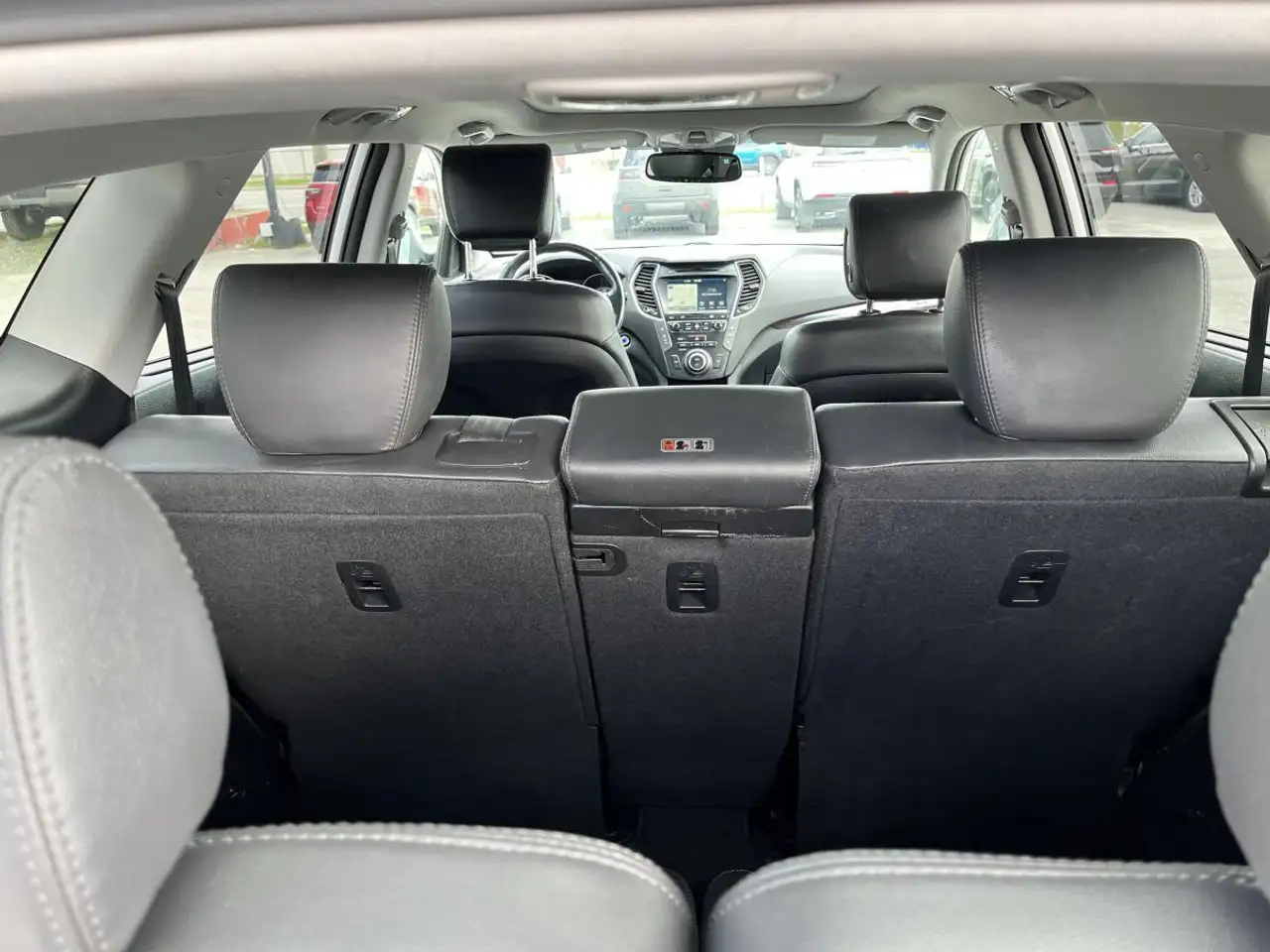 Hyundai SANTA FE снимка Hyundai SANTA FE