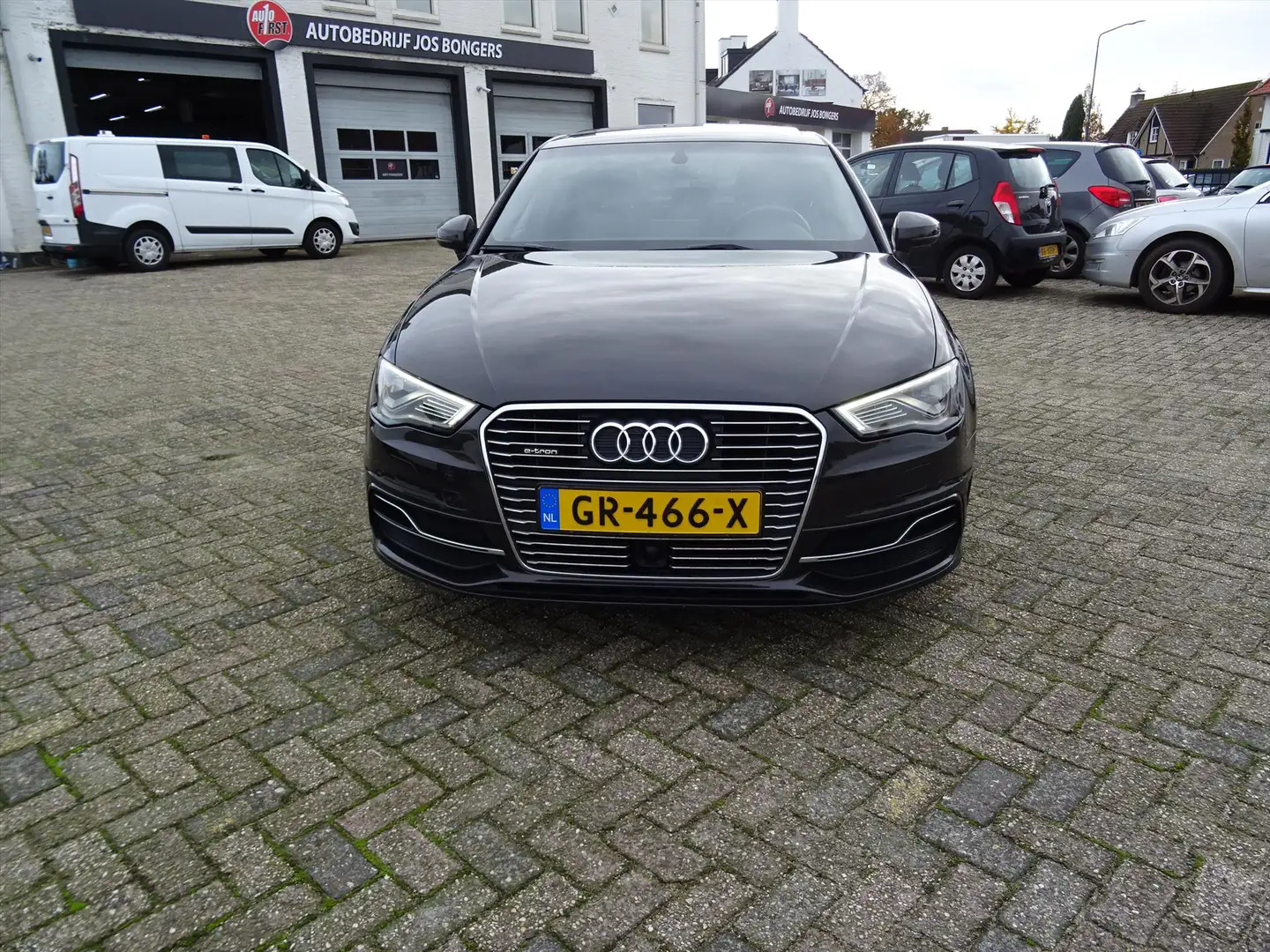 Audi A3 Sportback 1.4 TFSI 204pk E-tron PHEV S tronic Ambi Brun - 2