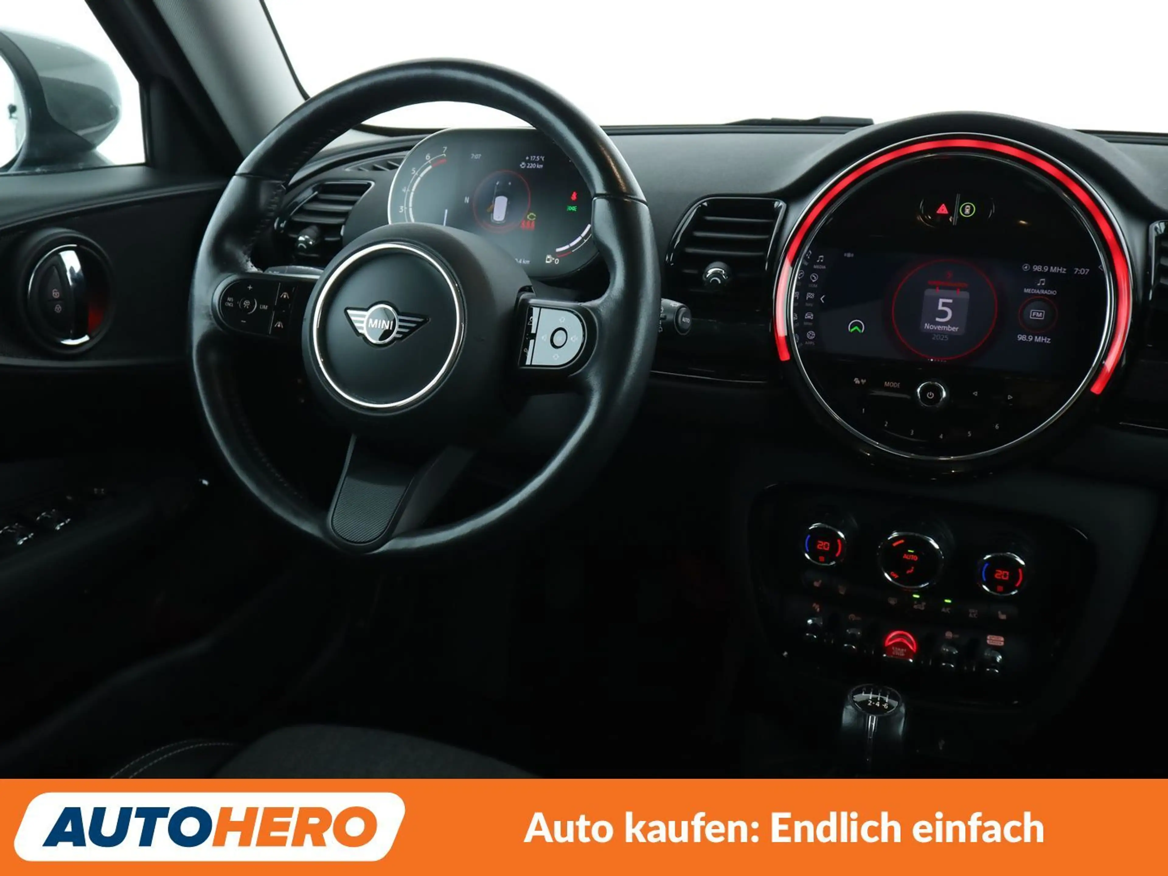 MINI One Clubman One Classic Trim*NAVI*LED*TEMPO*PDC* — photo 13