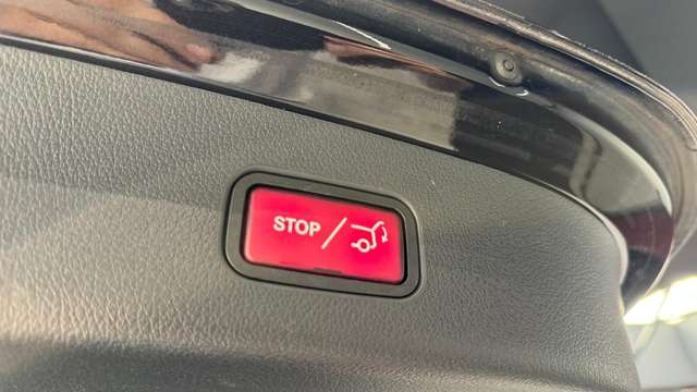 Mercedes-Benz GLC 200 — photo 19