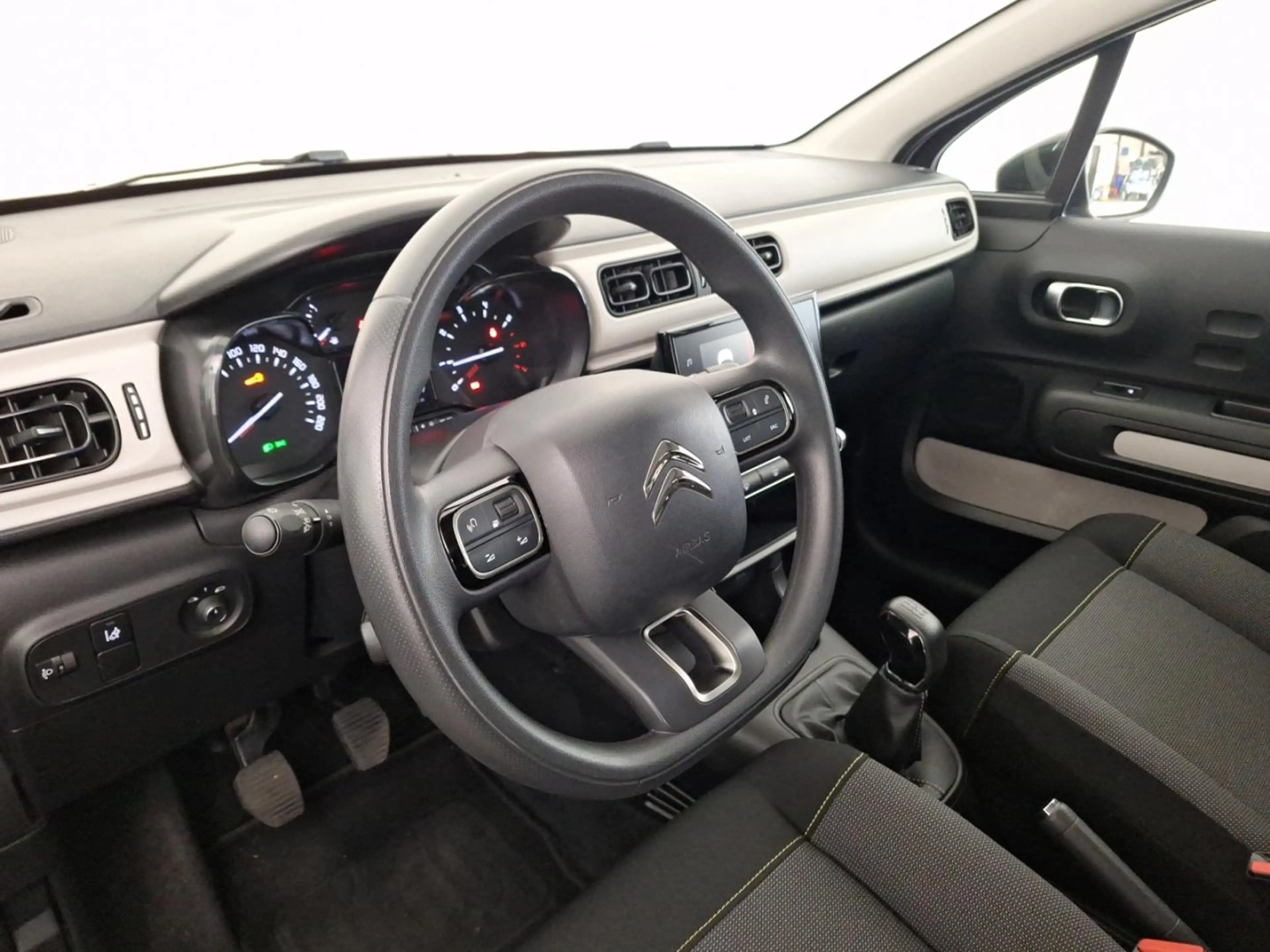 Citroen C3 LIVE *CARPLAY*RADIO*CRUISE CONTROL*AIRCO* — photo 7