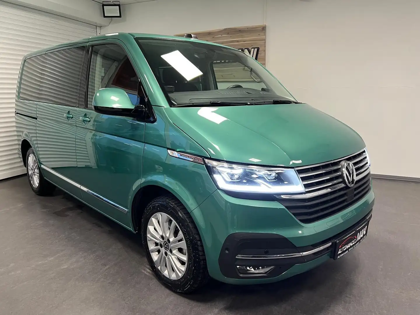 Volkswagen T6 Multivan Highline Kamera/PDC/Leder/AHK/LED/DAB Vert - 1