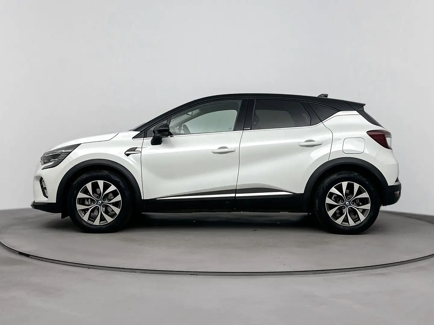 Renault Captur 1.6 E-Tech Plug-in Hybrid Intens 160PK | Automaat Wit - 2