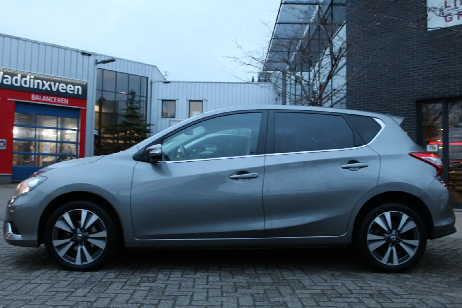 Nissan Pulsar 1.2 DIG-T N-Connecta Navi/Cam/Leder-stof/17"all we Gris - 2