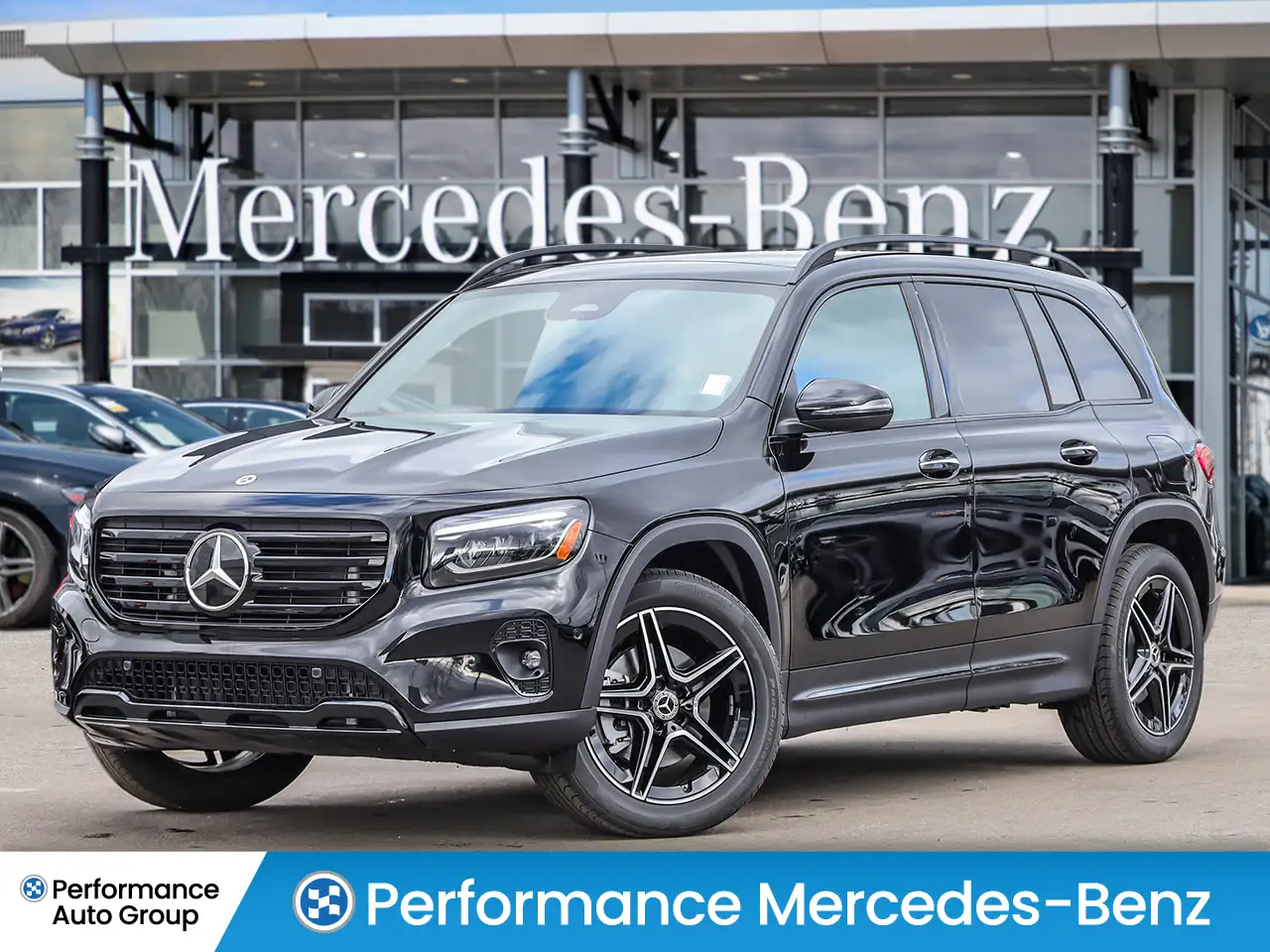 Mercedes-Benz GLB снимка Mercedes-Benz GLB