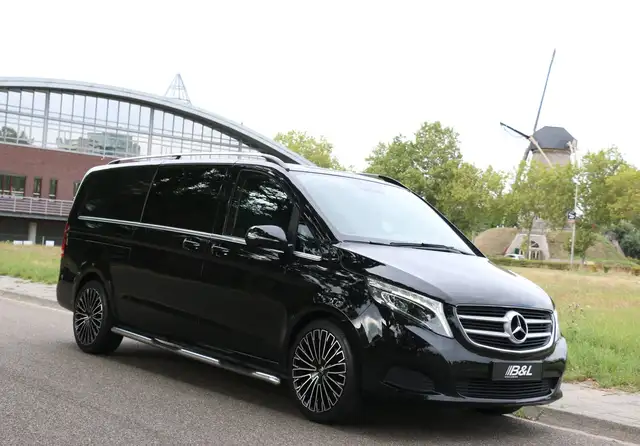 Mercedes-Benz V 250