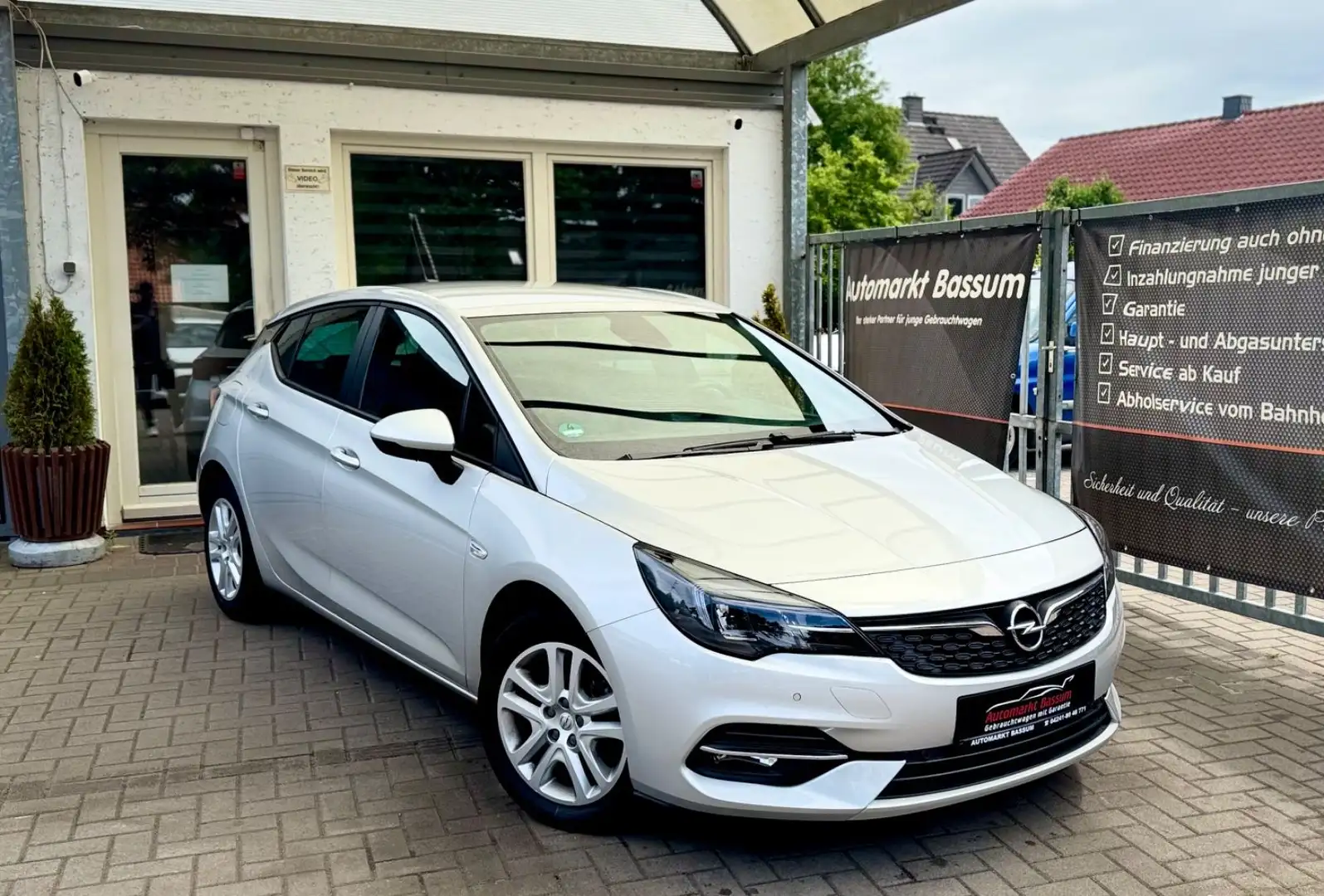 Opel Astra K Lim. Edition * Automatik * LED RKam Shz. Zilver - 1