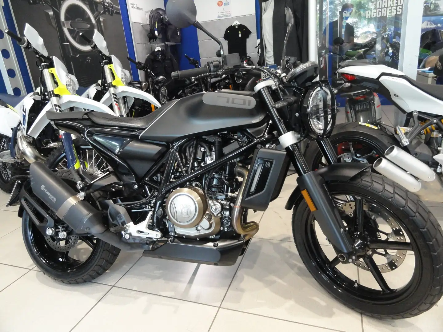 Husqvarna Svartpilen 701 Nero - 1