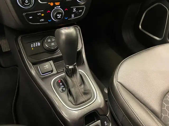 Jeep Compass view 8
