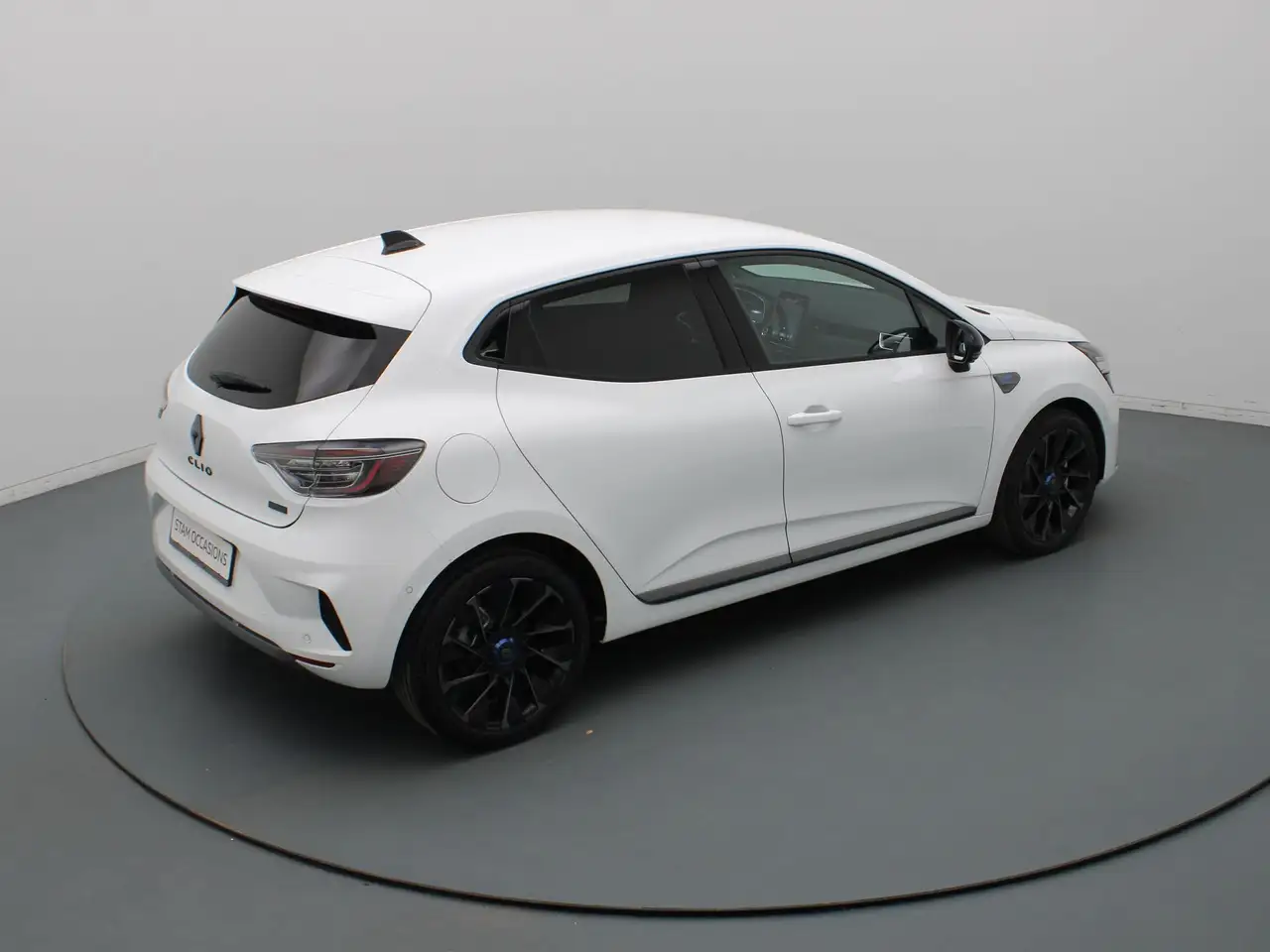 Renault Clio 2026 — фото 10