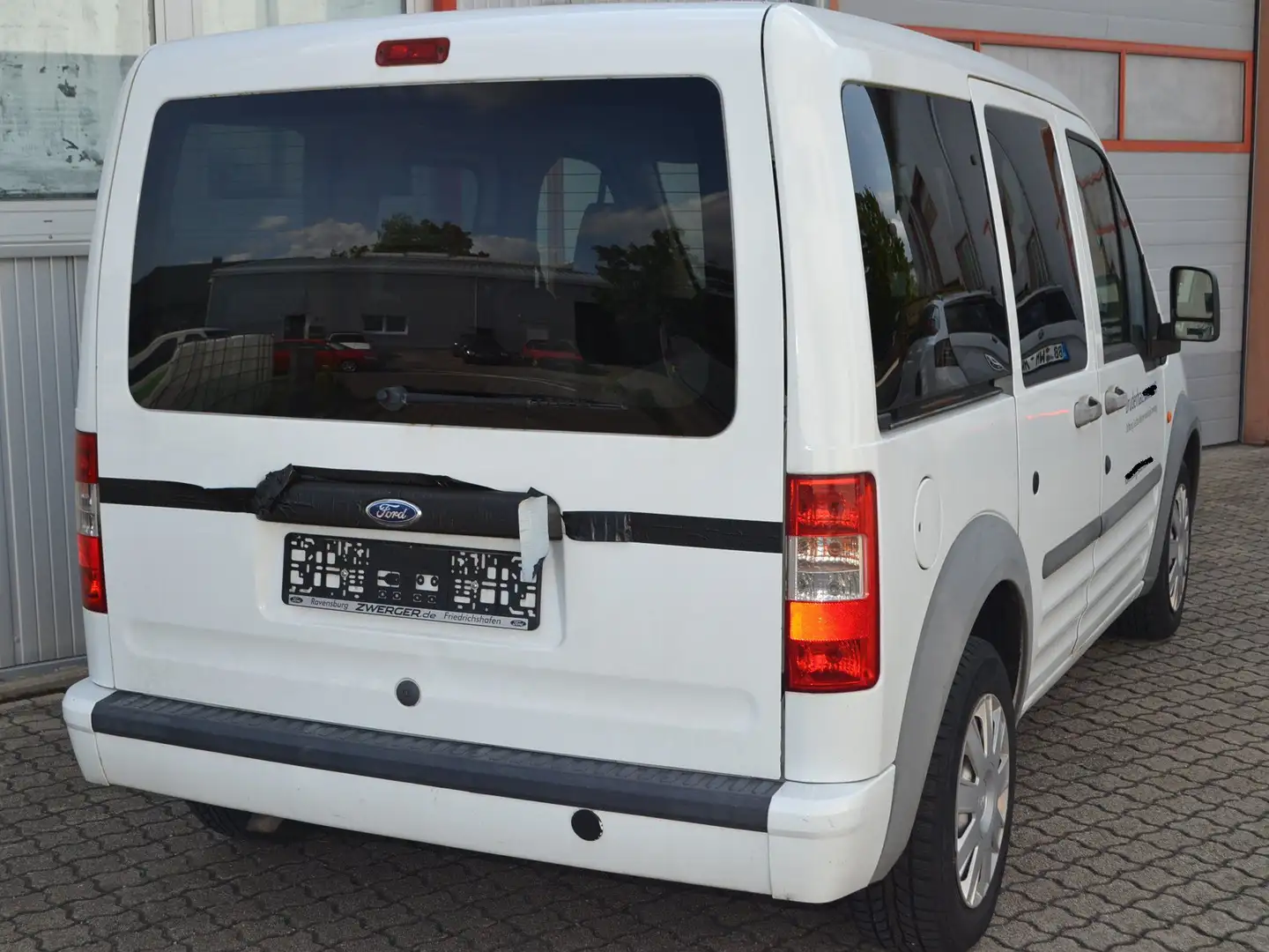Ford Transit Connect Tourneo Connect 1,8 TDCI*KLIMA* 2x Schiebetür* Blanc - 2