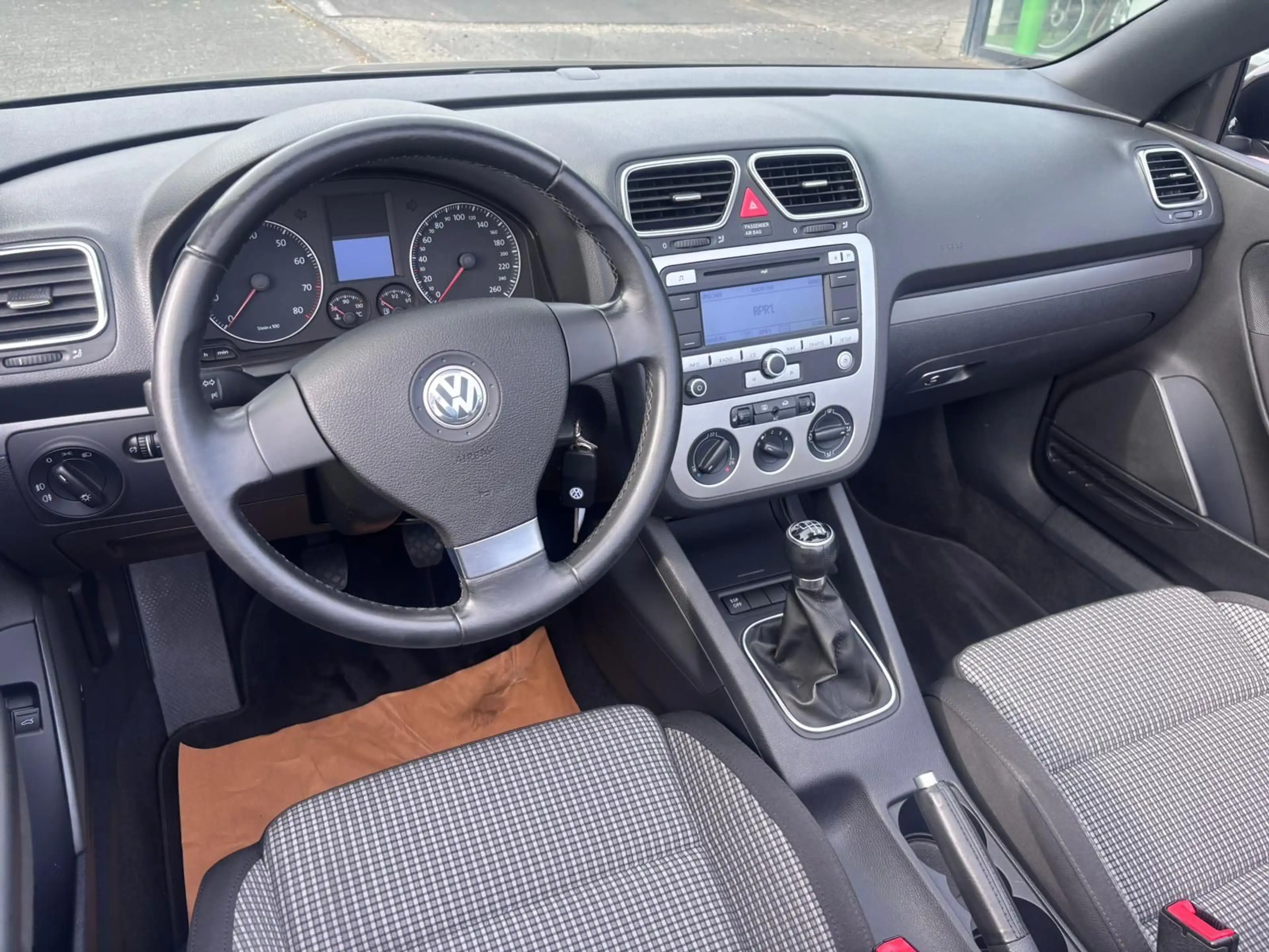 Volkswagen Eos 2.0 FSI **NAVI**1-HAND**ERST 88000KM** — photo 15