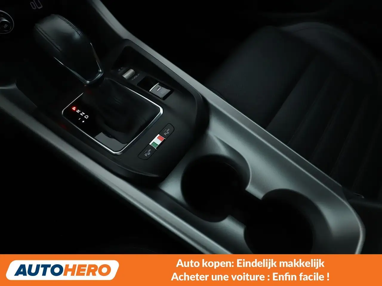 Alfa Romeo Tonale 2024 — фото 14