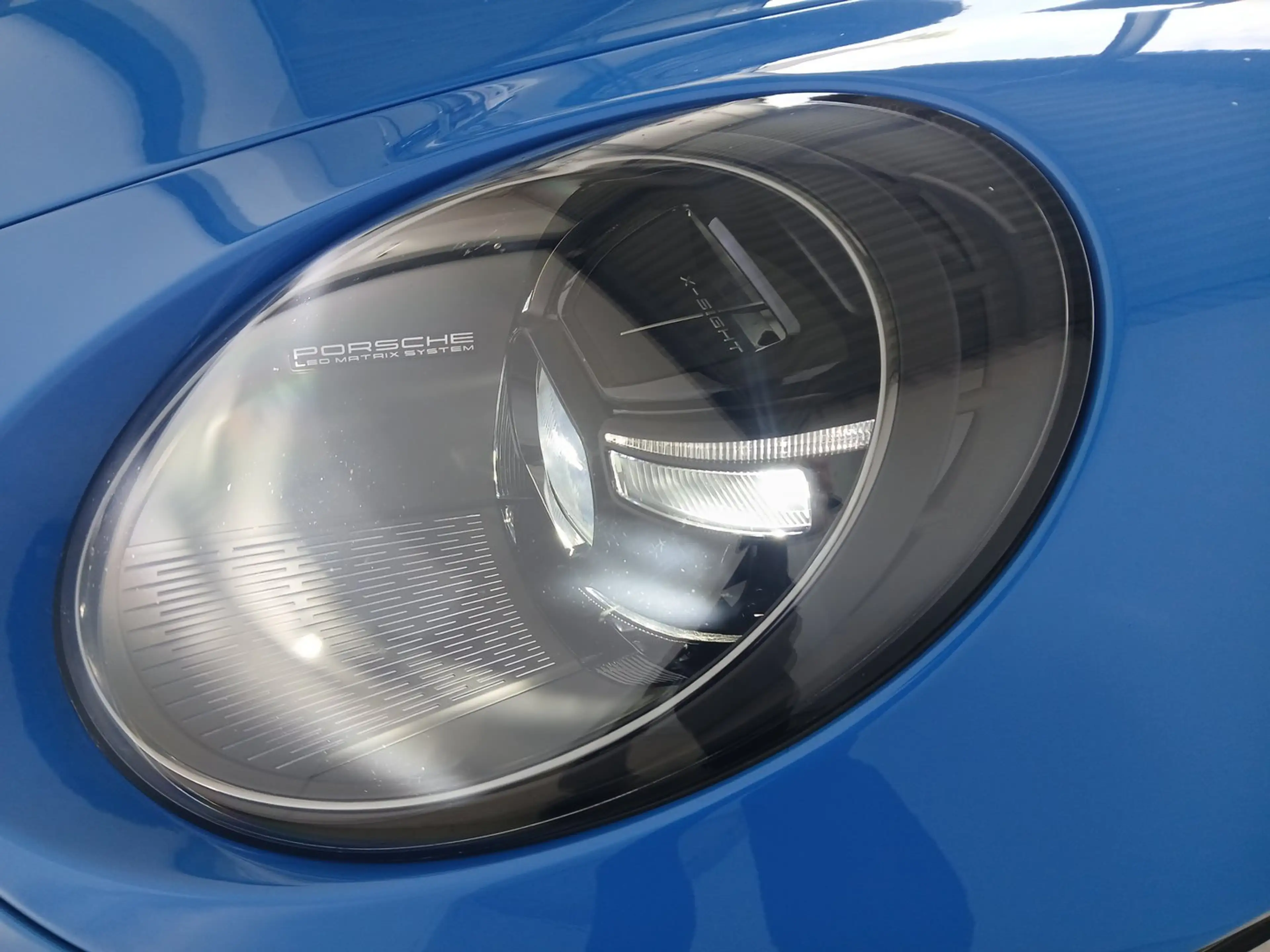 Porsche 911 Carrera GTS Cabriolet — photo 9
