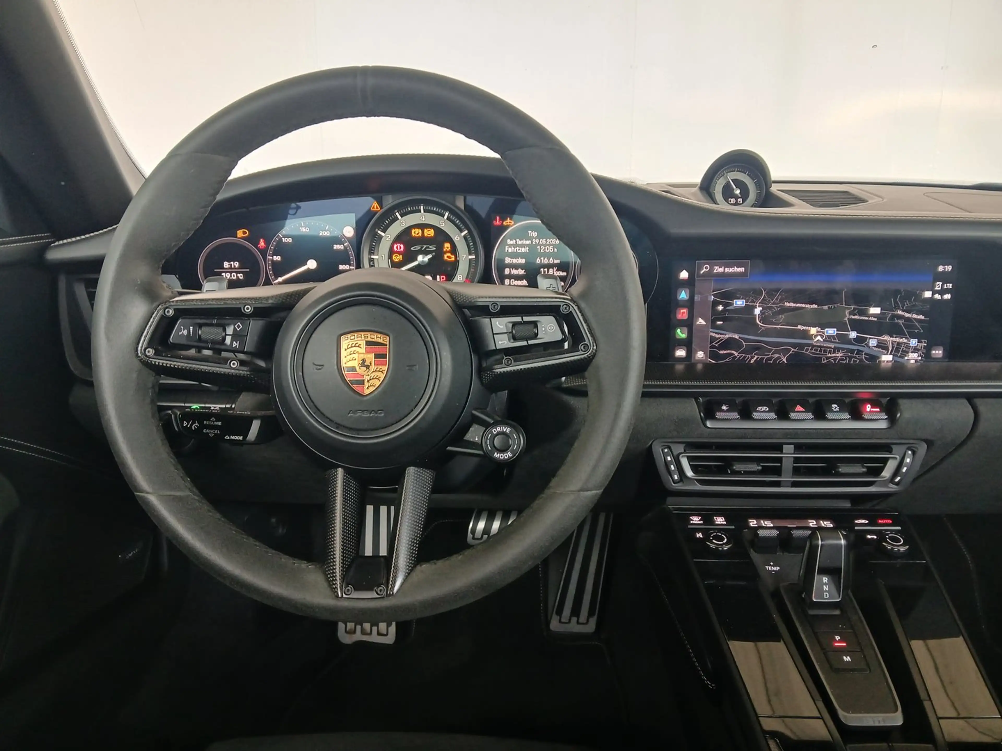 Porsche 911 Carrera GTS Cabriolet — photo 15