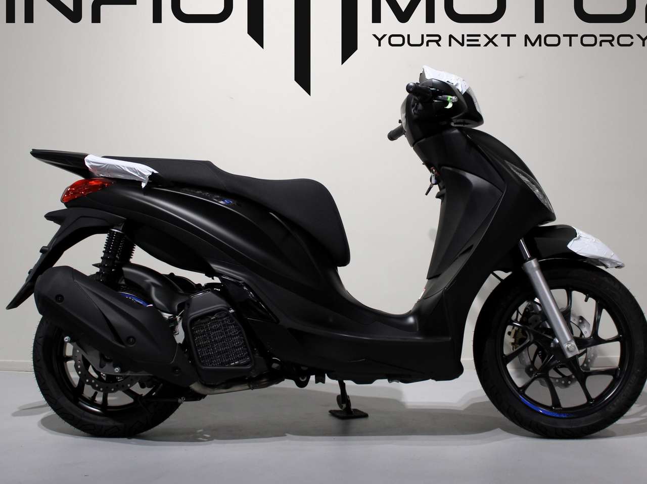 Piaggio Medley 150 Medley 200