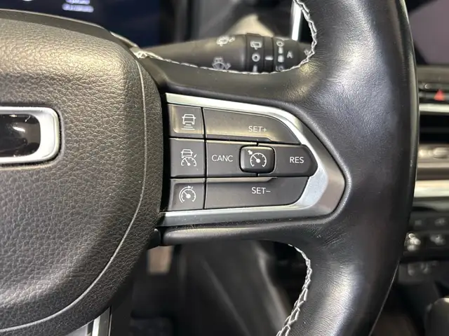 Jeep Compass view 13