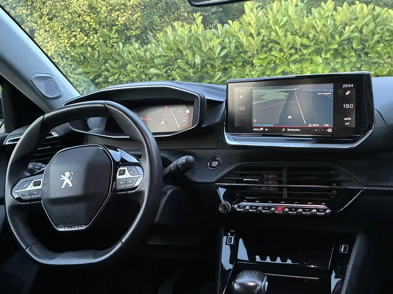 Peugeot 2008 1.2 i Allure pack-130 cv-6 vit /Carplay/Leds/GPS/Multi/Régul, миниатюра 6