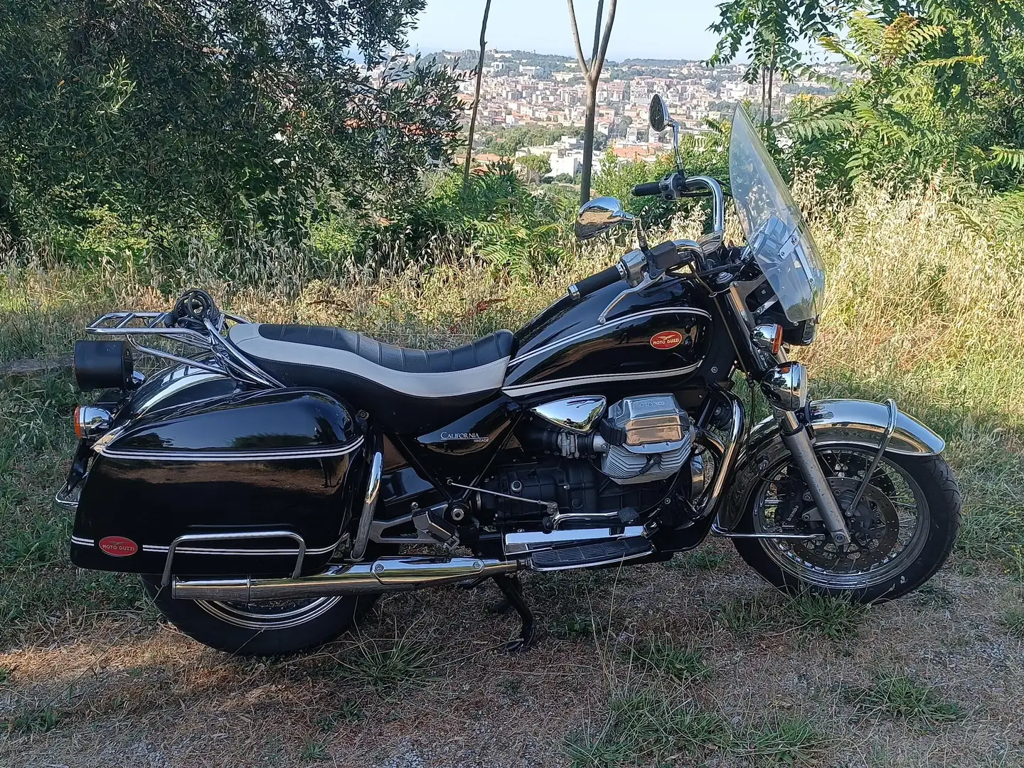 Moto Guzzi California 1100 Vintage Negro - 1