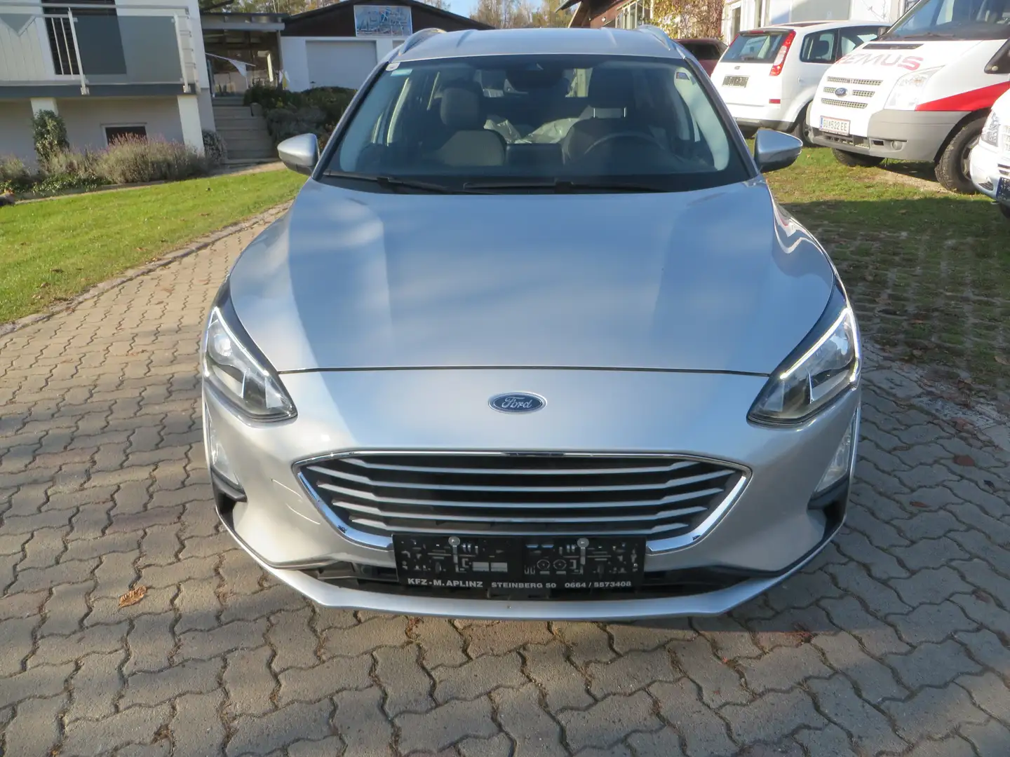 Ford Focus Traveller 1,0 EcoBoost Trend Edition! erst 48000KM Plateado - 2