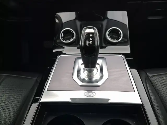 Land Rover Range Rover Evoque view 11