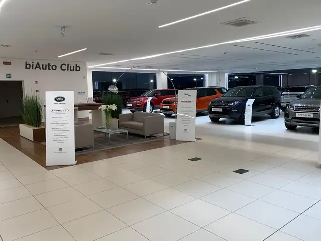 Land Rover Range Rover Evoque view 15