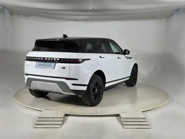 Land Rover Range Rover Evoque view 2