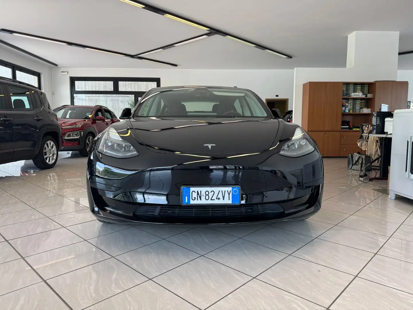 Tesla Model 3 Standard rwd Plus Nero - 2