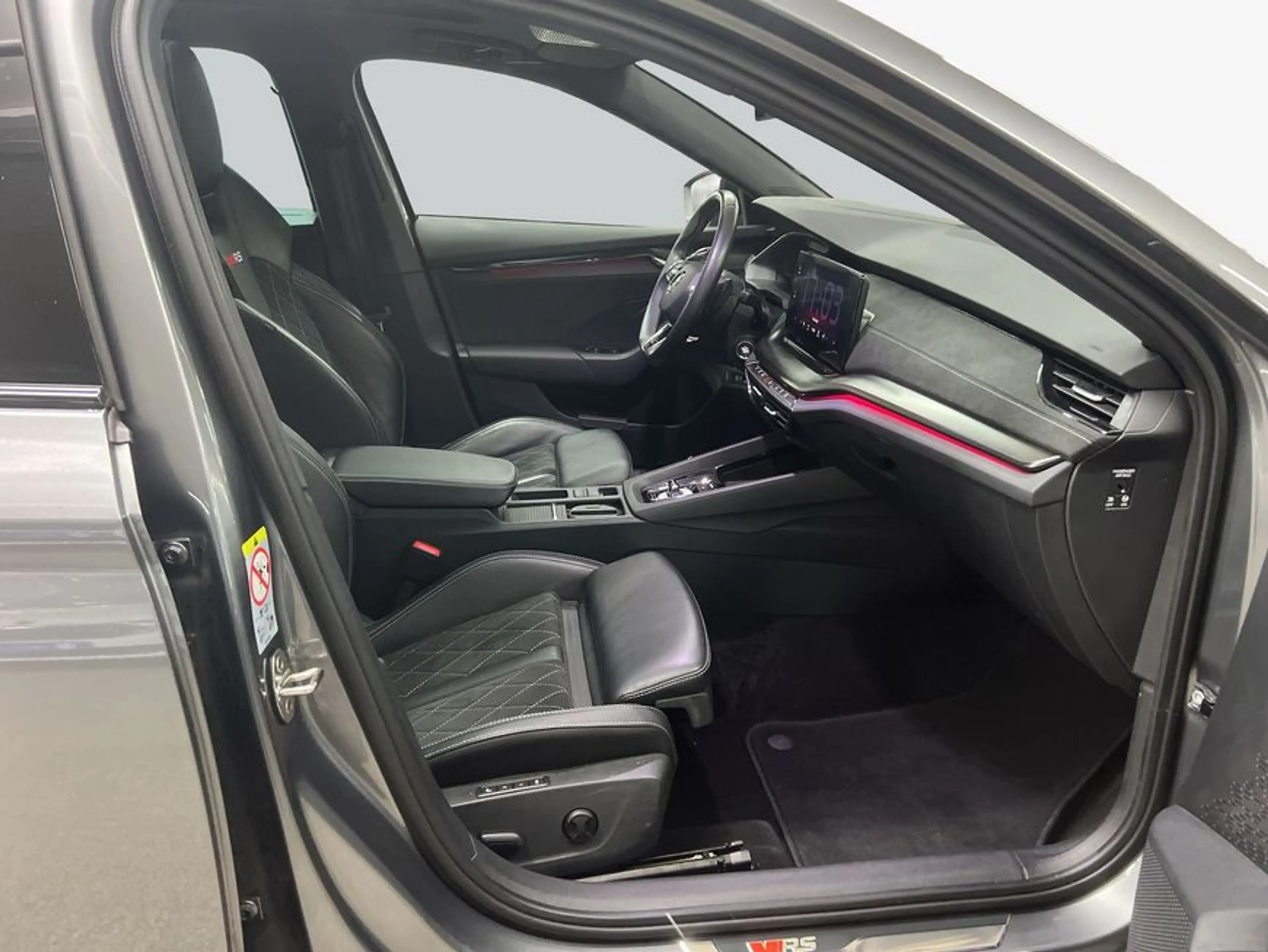 Skoda Octavia Combi RS 2.0 TDI DSG 4x4 Standheizung AHK — photo 12