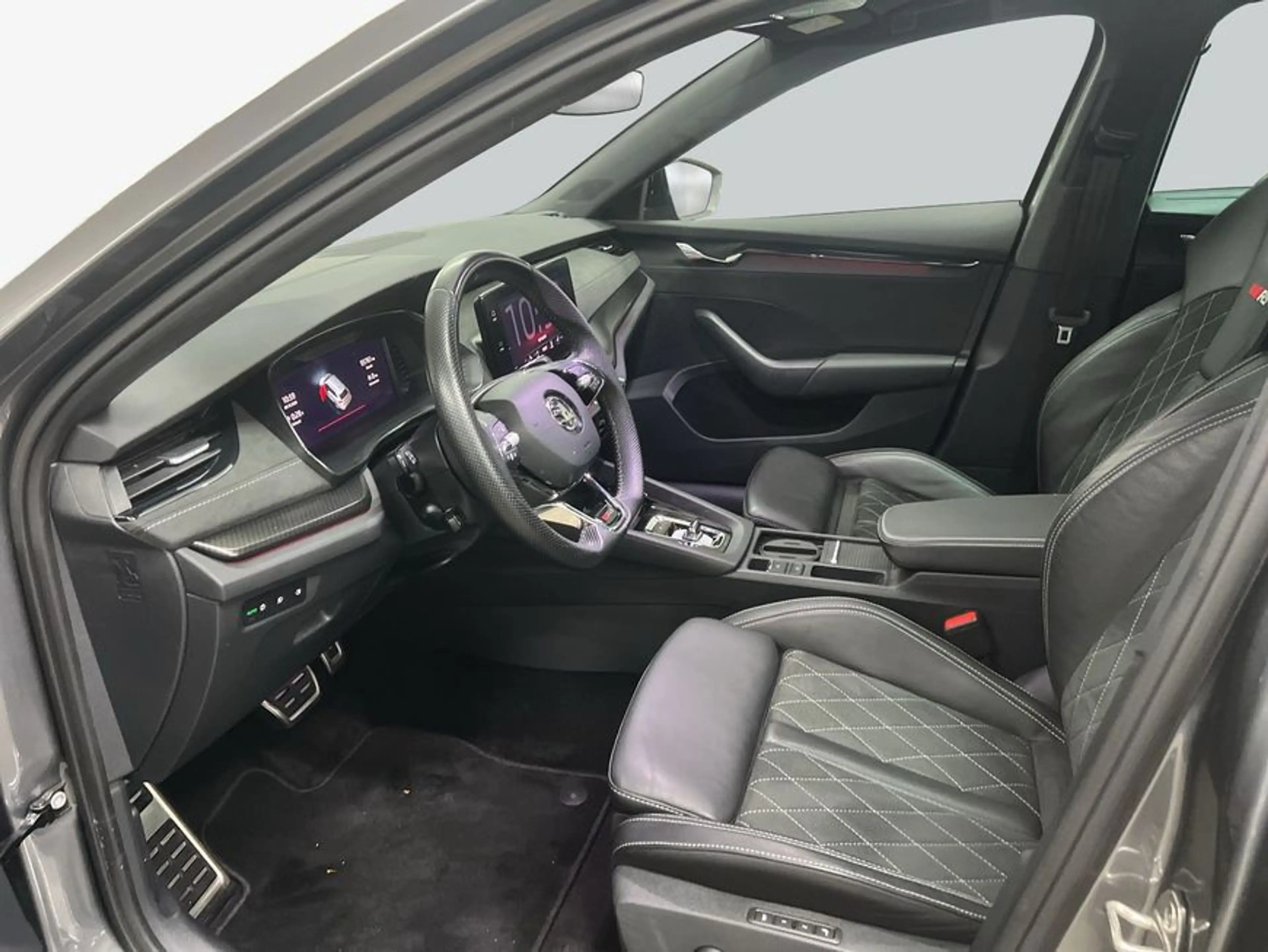 Skoda Octavia Combi RS 2.0 TDI DSG 4x4 Standheizung AHK — photo 9