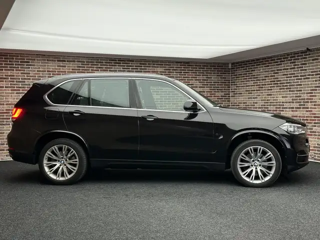 BMW X5 X5 view 4
