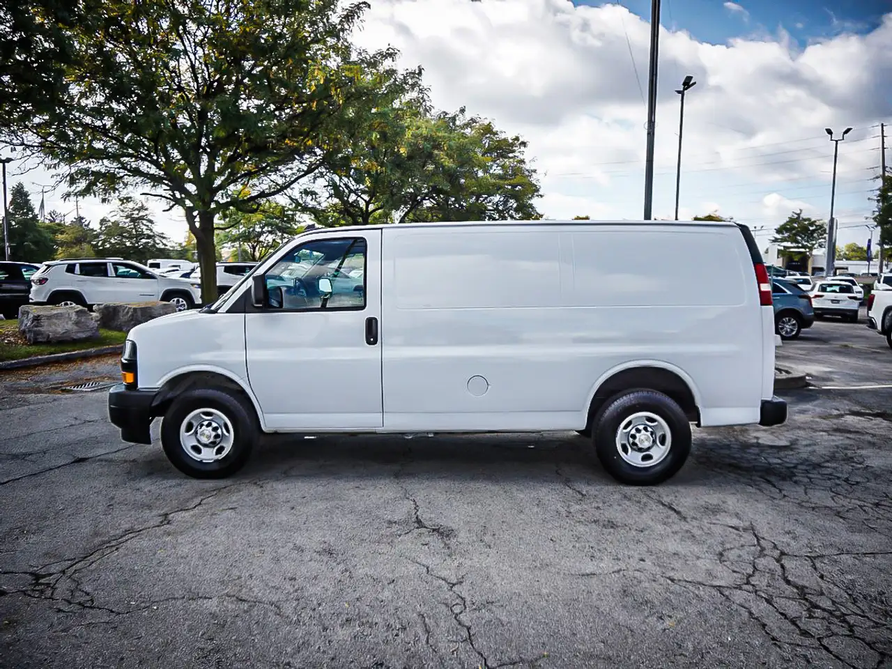Chevrolet Express 2500 снимка Chevrolet Express 2500