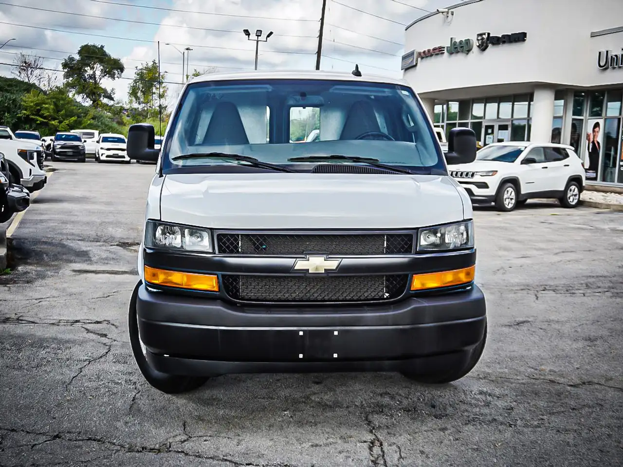 Chevrolet Express 2500 снимка Chevrolet Express 2500