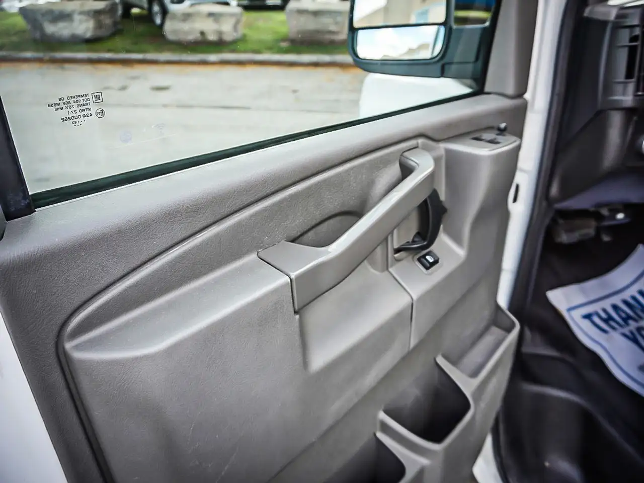 Chevrolet Express 2500 снимка Chevrolet Express 2500
