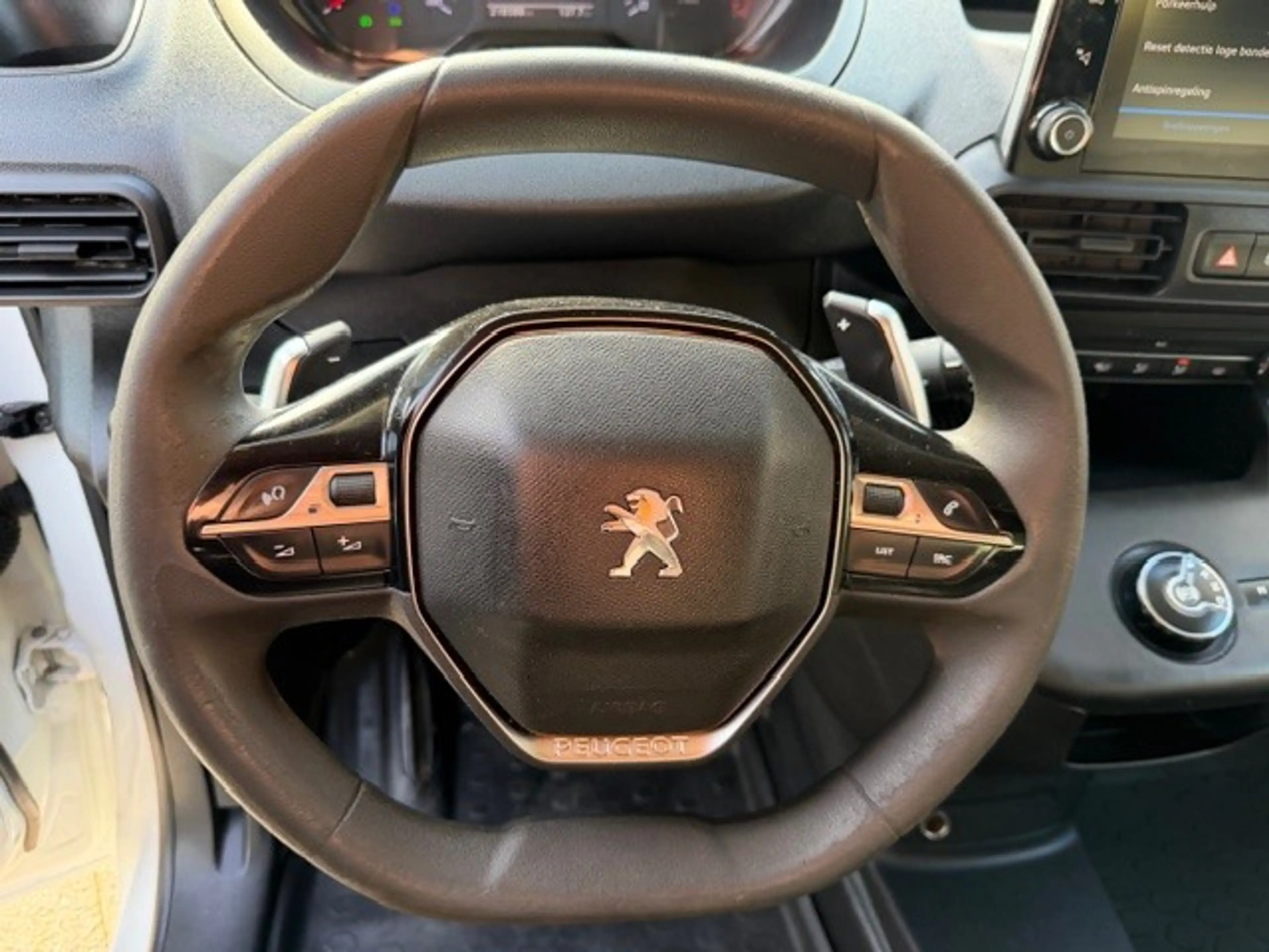 Peugeot Partner 1.5 BlueHDI Premium AIRCO I APPLE CARPLAY I 2 SCHU — photo 13